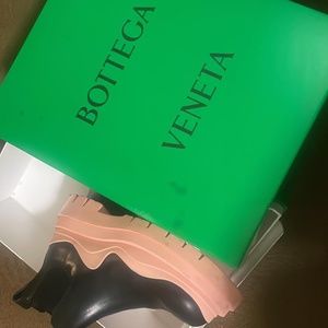 Bottega Veneta Boot (pink)